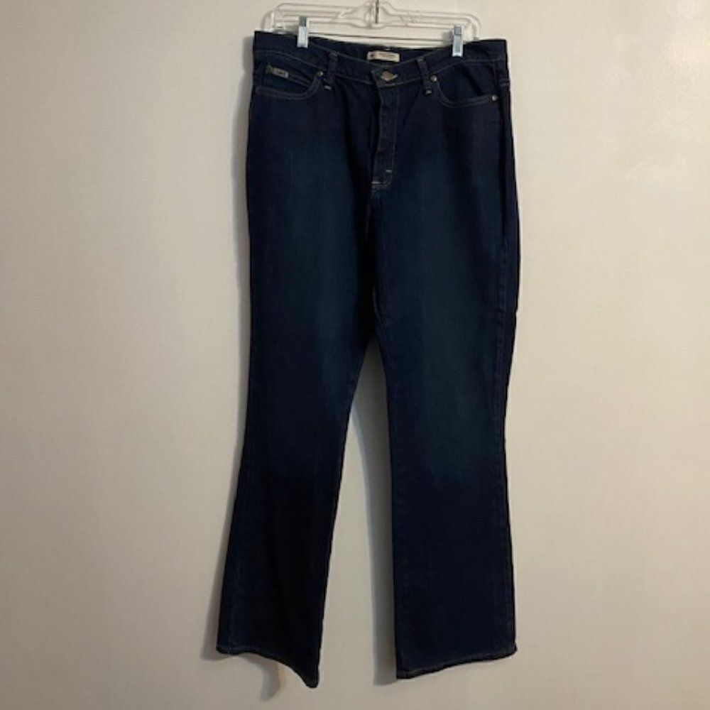 Lee Bootcut at the waist 5 pocket jeans, size 14L